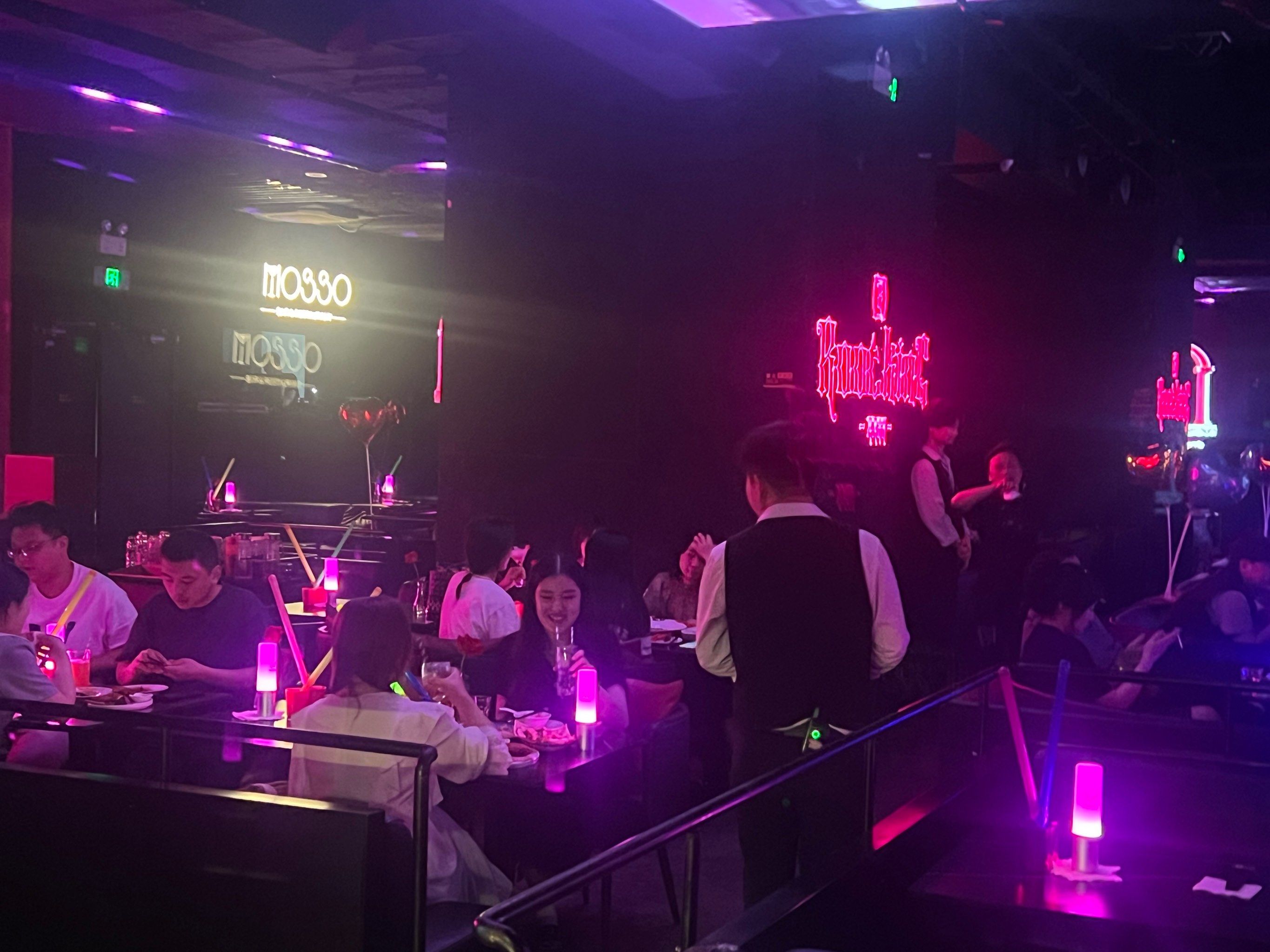 连云港商务ktv划算吗优惠多选择多-东海县ktv预订